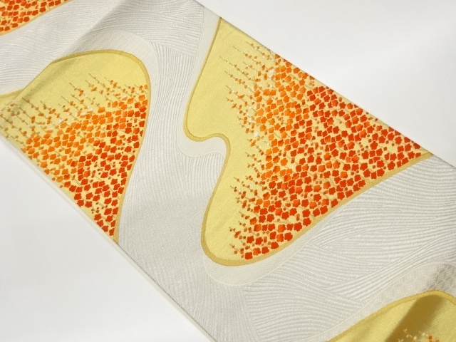 曲線に梅模様織出し袋帯